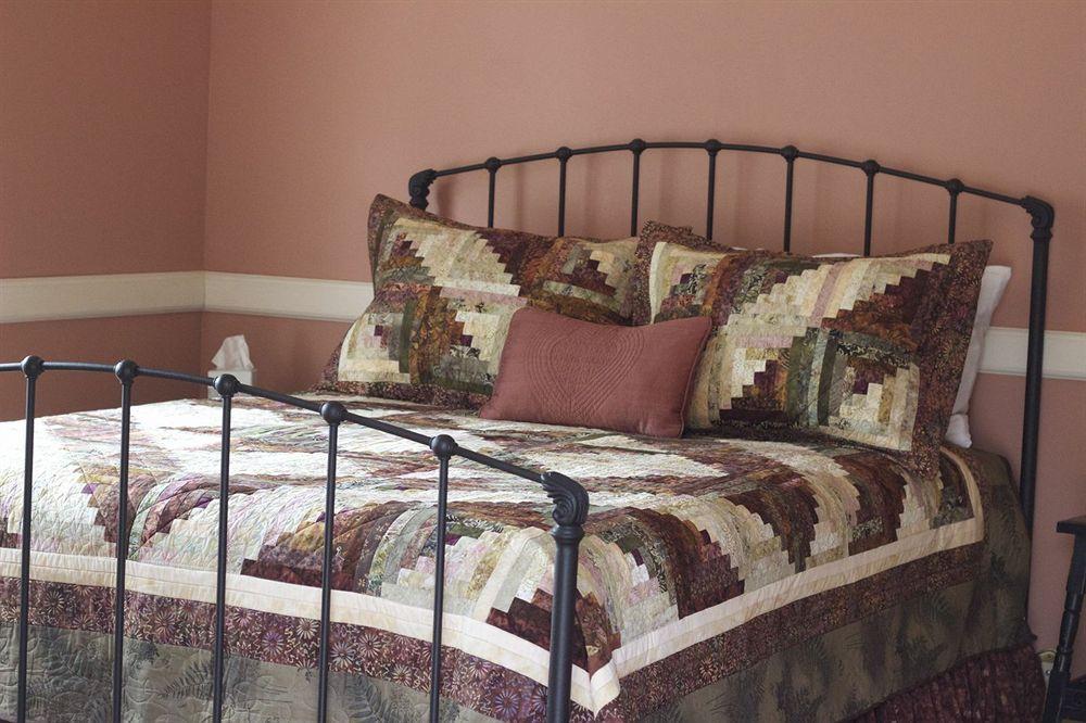 The Golden Leaf Inn Естес Парк Екстериор снимка