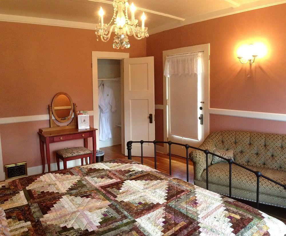The Golden Leaf Inn Естес Парк Екстериор снимка